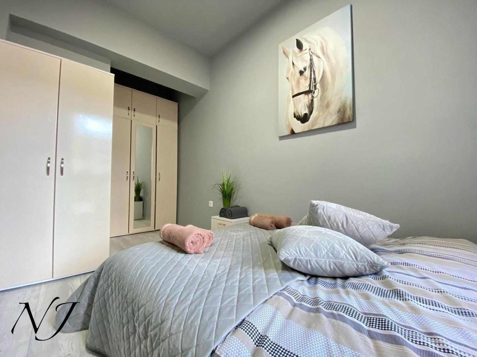Nj Luxury Rooms And Suites Varna Exterior foto